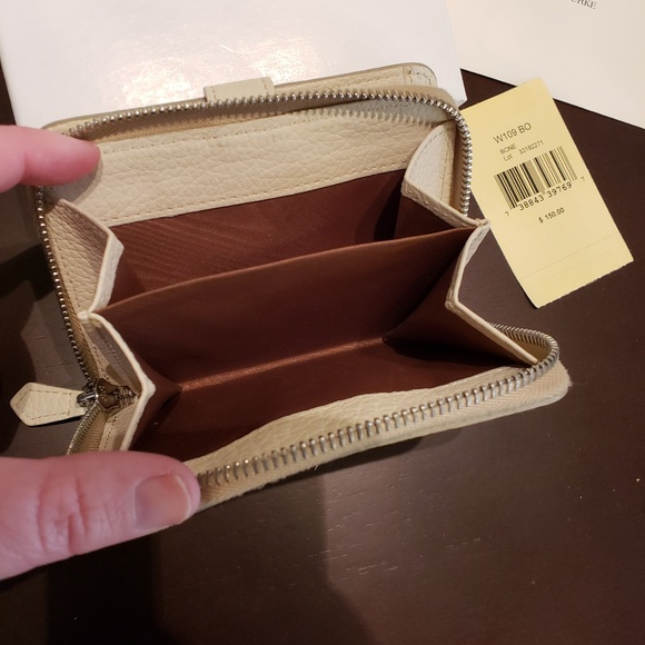 Dooney & Bourke All Weather Leather Wallet - Picture 3 of 5